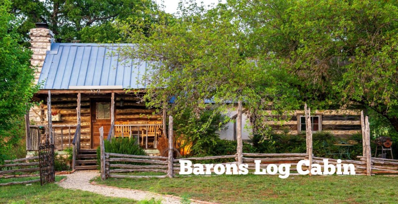 Barons Creekside Resort فريدريكسبيرغ المظهر الخارجي الصورة